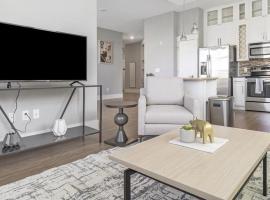 Landing Modern Apartment with Amazing Amenities (ID1014X909), apartment in Durham