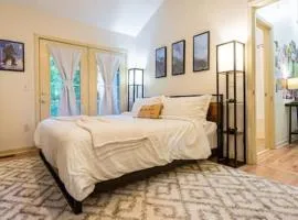 LODGE G SASQUATCH LODGES Sleeps 13