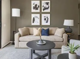 Landing Modern Apartment with Amazing Amenities (ID1014X289)