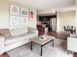 Landing Modern Apartment with Amazing Amenities (ID1225X470)