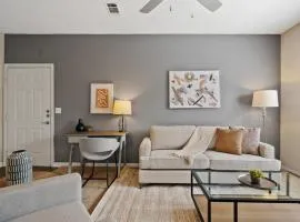 Landing Modern Apartment with Amazing Amenities (ID8439X05)