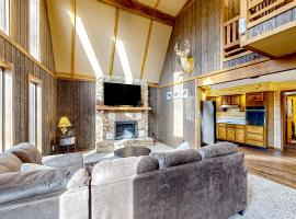 Patel's Cozy Chalet, khách sạn có bồn tắm nóng ở Nashville