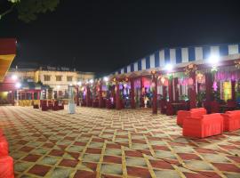 Virat Palace, family hotel in Deoghar