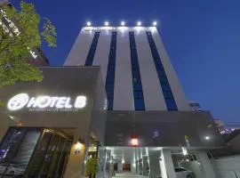 호텔 B