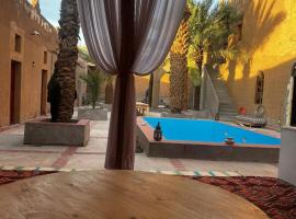 Riad Sahara Activity, hotel with pools in Mhamid