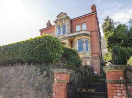 The Escape, apartment in Great Malvern