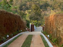 DENSE FAMILY RESORT, obiteljski hotel u gradu 'Kuttampuzha'