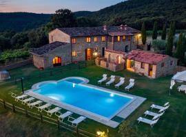 VILLA STRONCOLI 14, Emma Villas, hotel en Castelnuovo Berardenga