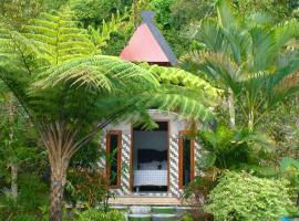 Goa Walet Cottage, hotel di Praya