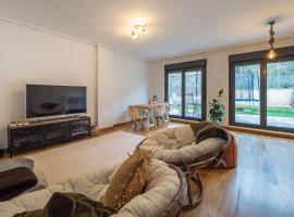 Casa Nea, tu hogar en La Rioja, hotel in Nalda