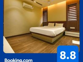 FabHotel Eros 282, hotel near Belur Math, Kolkata