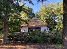 Bungalow De Schuilevink - 8p MIVA, hotel in Otterlo