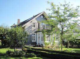 FeWo 110qm mit Balkon an Weser/Glacis/City, hotel v destinaci Minden