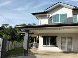 Homestay @Seri Sindang Guesthouse, котедж у місті Kota Samarahan