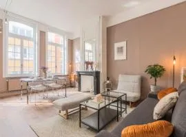 1 bedroom apartment in the city center, near metro