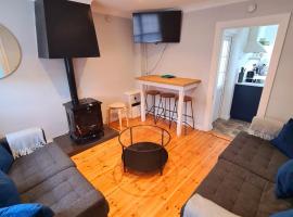 Stylish 3 Bedroom Galway House, hotel di Galway