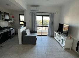 Depto céntrico con cochera – hotel w mieście Santa Fe