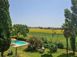Lovely Home In Canino With Outdoor Swimming Pool, hotel en Canino