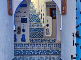 Casa Meftah Blue: Şafşavan şehrinde bir otel
