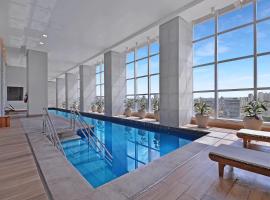 Piscina aquecida Vista Romântica Estacionamento、オザスコのホテル