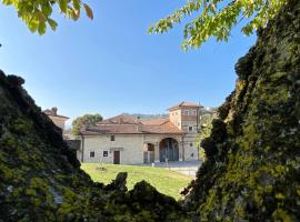 Alloggio Aquila d'Oro, hotel met parkeren in Creazzo