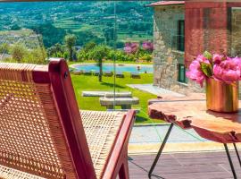 Vale da Fonte - Charming Houses, Hotel in Ponte da Barca