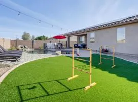 Goodyear Desert Oasis Private Yard and Heated Pool!