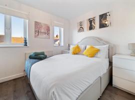 Luxury house close to city center sleeps 6 with free parking, hotel di Leicester