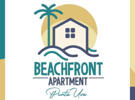 Beachfront Apartment Punta uva, hotel en Punta Uva