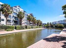 CanalSide Tranquility, serviced apartment in Cape Town