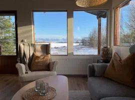 Lakeview cabin near Kirkjubaejarklaustur