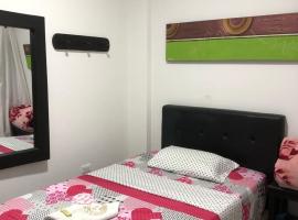 HOTEL LONDRES PLAZA, hotel v mestu Pitalito