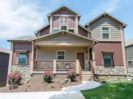 Foggy Bay Hideaway Perfect location. Check it out!