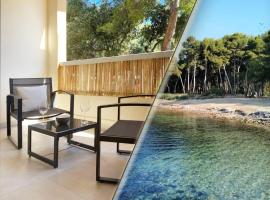 Studio Le Provençal proche plage, beach hotel in Saint-Mandrier-sur-Mer