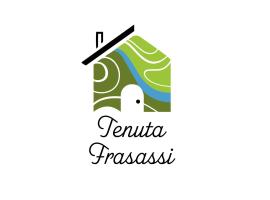 Tenuta Frasassi, apartma v mestu Collegiglioni