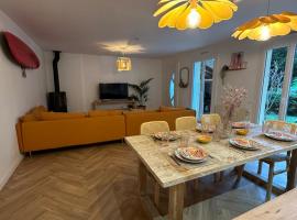 Rainbow Houses, vacation home in Perros-Guirec