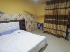 CRE8 Homes, hotell i Tamale