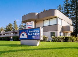 Americas Best Value Inn Santa Rosa, hotell i Santa Rosa