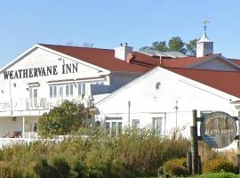 Relax on White Lake at Peninsula Point: Montague şehrinde bir otoparklı otel
