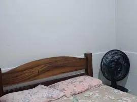 Casa com piscina na lagoa de ibiraquera 10 min da Praiq do Rosa