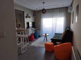 Dzīvoklis Coquette Appartement pilsētā Boumhel El Bassatine