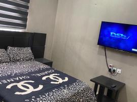 DIVINE VILLA AND RESORTS HOTEL GUEST House 15 mins Near Michael Okpara University Sam Mbakwe Airport, hotell sihtkohas Umuhu