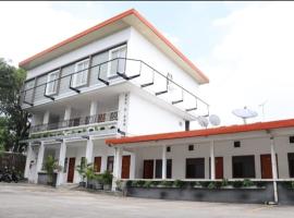 Hotel Netral Jombang, hotel with parking in Jombang