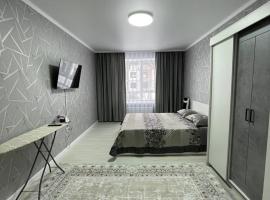 Уютные апартаменты в ЖК Молодежный, appartamento a Promyshlennyy