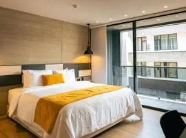 Balmoral Plaza Hotel