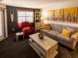 3402 - One Bedroom Deluxe - Powderhorn Lodge