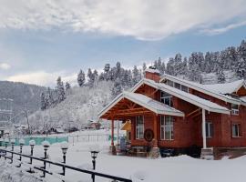 StayVista at Suroor with Central Heating in Tanmarg, cottage in Tangmarg