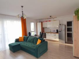 River park CB, hotel with parking in Reghin