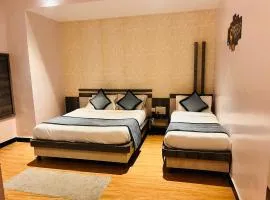 Hotel Kiara Eshosans Palace