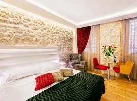 Get Split Luxury Apartment